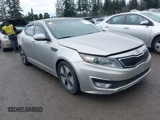 2012 Kia Optima Hybrid with VIN KNAGM4ADXC5013368, listed as a IAAI auction lot 41713297 with 131,118 mi miles. Bid and sale history available at carsss.com. Image 1.