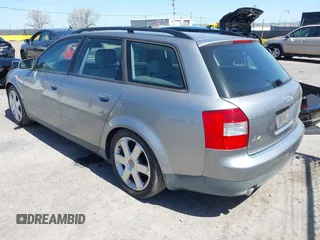 2002 Audi A4 1.8T with VIN WAUVC68E22A312850, listed as a IAAI auction lot 41925331 with 171,831 mi miles. Bid and sale history available at carsss.com. Image 3.