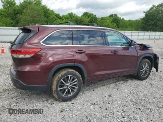 2018 Toyota Highlander SE с VIN 5TDJZRFH4JS865046, выставлен на аукционе Copart как лот 54605785 с пробегом 115 794 миль миль и Списание • Salvage title. История ставок и продаж доступна на DreamBid. Изображение 3.