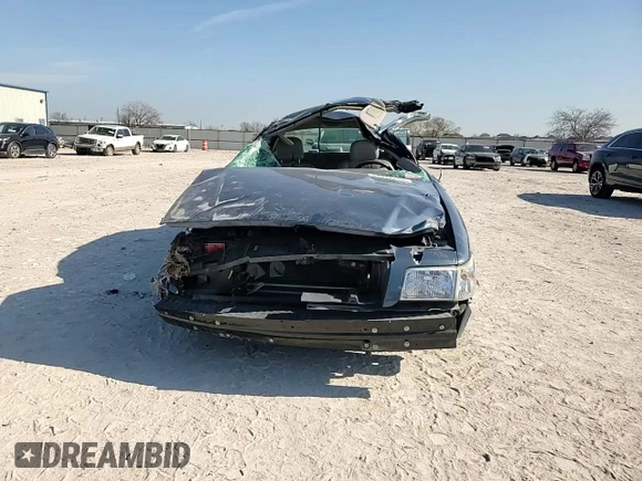 2009 Mercury Grand Marquis LS with VIN 2MEHM75V39X609343, listed as a Copart auction lot 87312744 with Not Provided miles and Non Repairable. Bid and sale history available at DreamBid. Image 11.