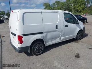 2015 Nissan NV200 SV with VIN 3N6CM0KN3FK711426, listed as a IAAI auction lot 41228839 with 149,546 mi miles. Bid and sale history available at carsss.com. Image 4.