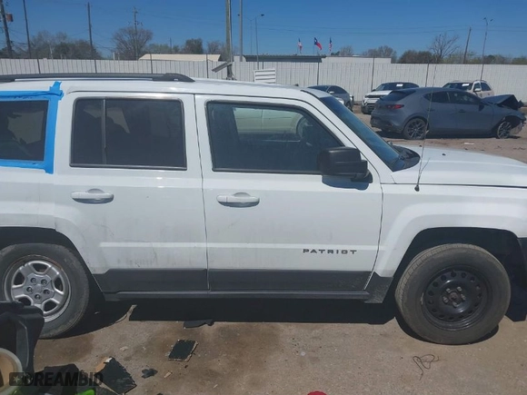 2017 Jeep Patriot Sport with VIN 1C4NJPBA7HD146238, listed as a IAAI auction lot 41743605 with 1 mi miles. Bid and sale history available at carsss.com. Image 13.