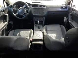 2020 Volkswagen Tiguan SE with VIN 3VV3B7AX9LM141471, listed as a Copart auction lot 51792605 with 84,516 mi miles and Clean Title. Bid and sale history available at carsss.com. Image 8.