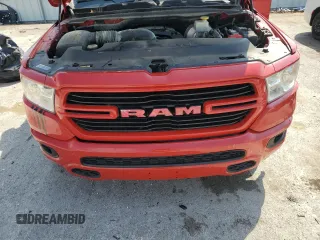 2020 Ram 1500 Big Horn z VIN 1C6SRFBT6LN201358, wystawiony jako Copart lot #53646715 z przebiegiem 84 822 mil mil oraz Szkoda całkowita • Salvage title. Historia ofert i sprzedaży dostępna na DreamBid. Obrazek 12.