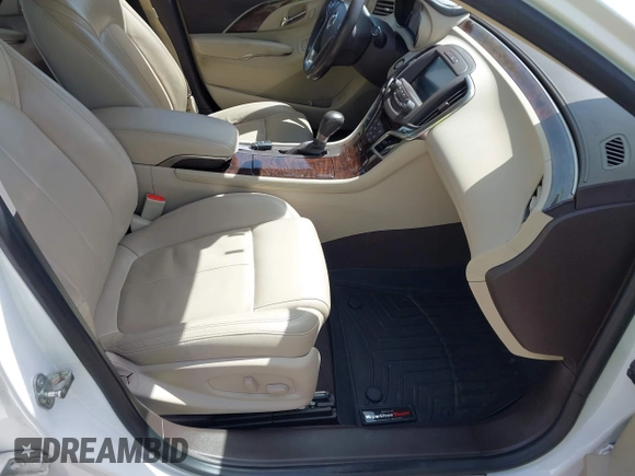 2014 Buick LaCrosse Leather with VIN 1G4GB5G30EF306539, listed as a IAAI auction lot 42133530 with 88,406 mi miles. Bid and sale history available at carsss.com. Image 5.