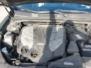 2014 Hyundai Azera Limited with VIN KMHFH4JG7EA353094, listed as a IAAI auction lot 41043222 with 184,924 mi miles and . Bid and sale history available at DreamBid. Image 10.