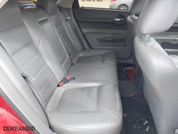 2005 Dodge Magnum SE with VIN 2D4FV48V75H129698, listed as a IAAI auction lot 41850776 with NaN miles. Bid and sale history available at carsss.com. Image 15.