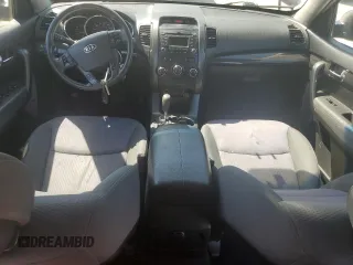 2012 Kia Sorento LX with VIN 5XYKTCA6XCG239428, listed as a Copart auction lot 48671735 with 173,091 mi miles and Salvage Title. Bid and sale history available at carsss.com. Image 8.