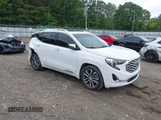 2019 GMC Terrain Denali z VIN 3GKALSEX0KL305358, wystawiony jako IAAI lot #42336286 z przebiegiem 81 550 mil mil oraz . Historia ofert i sprzedaży dostępna na DreamBid. Obrazek 1.