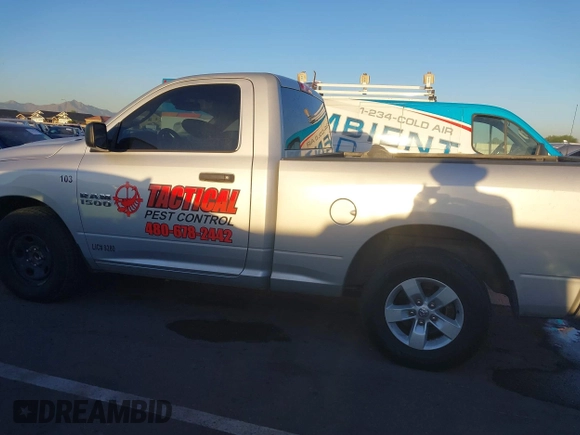 2018 Ram 1500 Tradesman with VIN 3C6JR6AG0JG146069, listed as a IAAI auction lot 40372964 with 153,376 mi miles and . Bid and sale history available at DreamBid. Image 14.
