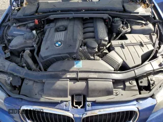 2010 BMW 3 Series 328i xDrive with VIN WBAPK5C53AA652598, listed as a Copart auction lot 47197645 with 127,979 mi miles and Salvage title. Bid and sale history available at DreamBid. Image 13.