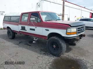 1993 Ford F-350 with VIN 2FTJW36GXPCA51694, listed as a IAAI auction lot 41997240 with Not Provided miles and . Bid and sale history available at DreamBid. Image 1.