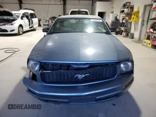 2005 Ford Mustang Deluxe with VIN 1ZVFT84N955258739, listed as a Copart auction lot 53480975 with 154,945 mi miles and Salvage Title. Bid and sale history available at carsss.com. Image 5.