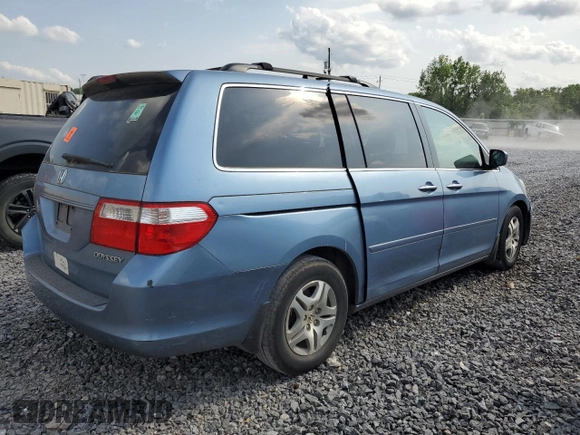 2005 Honda Odyssey EX-L z VIN 5FNRL38685B092279, wystawiony jako Copart lot #57452175 z przebiegiem Nie podano mil oraz Szkoda całkowita • Salvage title. Historia ofert i sprzedaży dostępna na DreamBid. Obrazek 3.