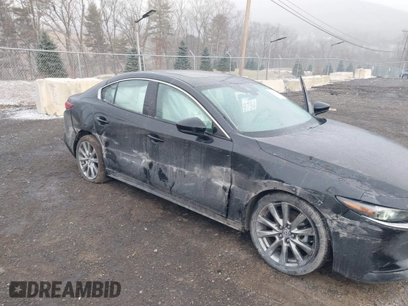2022 Mazda 3 Premium with VIN 3MZBPADL7NM316513, listed as a IAAI auction lot 41347291 with 47,351 mi miles and . Bid and sale history available at DreamBid. Image 6.