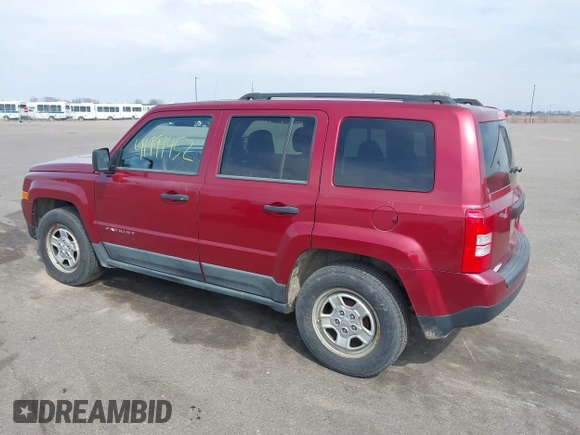 2011 Jeep Patriot Latitude with VIN 1J4NT1GA2BD151025, listed as a IAAI auction lot 41999452 with 224,778 mi miles and . Bid and sale history available at carsss.com. Image 3.