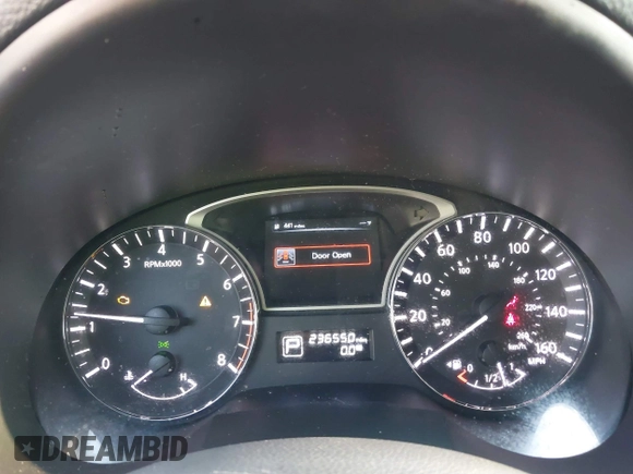 2014 Nissan Altima S with VIN 1N4AL3AP3EN351364, listed as a IAAI auction lot 40311520 with 236,550 mi miles and . Bid and sale history available at carsss.com. Image 7.