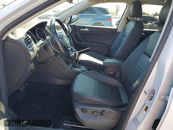 2018 Volkswagen Tiguan SEL with VIN 3VV2B7AX9JM115414, listed as a Copart auction lot 65432185 with 46,251 mi miles and Salvage title. Bid and sale history available at DreamBid. Image 7.