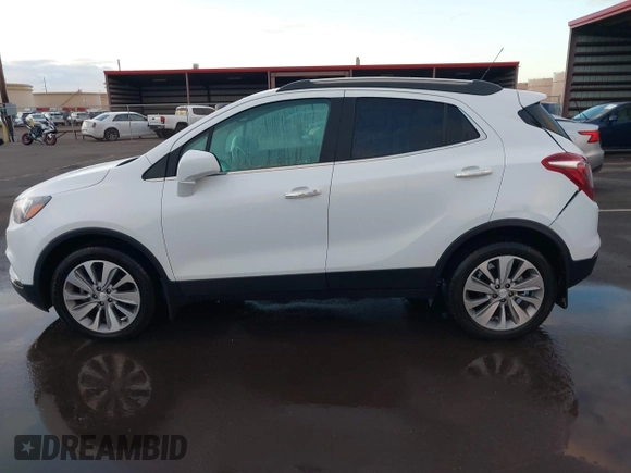 2020 Buick Encore Preferred with VIN KL4CJASB7LB023101, listed as a IAAI auction lot 41550066 with 60,819 mi miles. Bid and sale history available at carsss.com. Image 14.