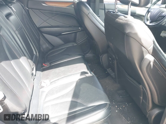 2015 Lincoln MKC with VIN 5LMTJ2AH8FUJ23341, listed as a IAAI auction lot 41828159 with 103,562 mi miles. Bid and sale history available at carsss.com. Image 8.