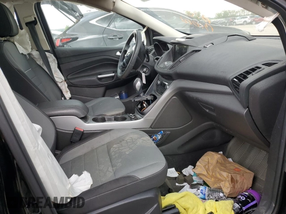 2016 Ford Escape SE z VIN 1FMCU9G95GUC20713, wystawiony jako Copart lot #56719445 z przebiegiem 136 121 mil mil oraz Szkoda całkowita • Salvage title. Historia ofert i sprzedaży dostępna na DreamBid. Obrazek 7.