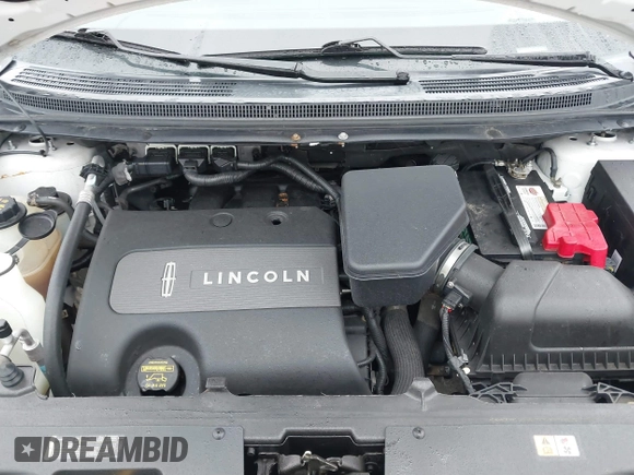2013 Lincoln MKX with VIN 2LMDJ8JK8DBL23732, listed as a IAAI auction lot 41670920 with 103,782 mi miles. Bid and sale history available at carsss.com. Image 10.