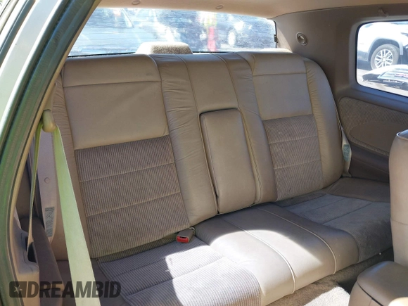 1995 Mercury Cougar XR7 with VIN 1MELM6243SH622132, listed as a IAAI auction lot 41996729 with 155,310 mi miles and . Bid and sale history available at DreamBid. Image 8.