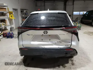 2023 Toyota bZ4X XLE z VIN JTMABACA3PA011958, wystawiony jako Copart lot #78787773 z przebiegiem 9 756 mil mil oraz . Historia ofert i sprzedaży dostępna na DreamBid. Obrazek 6.