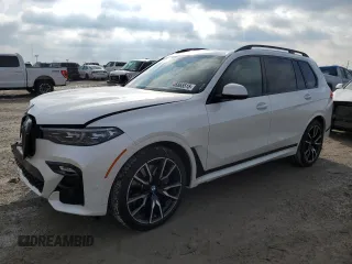 2022 BMW X7 xDrive40i with VIN 5UXCW2C03N9J24350, listed as a Copart auction lot 46865515 with 28,499 mi miles and Salvage Title. Bid and sale history available at carsss.com. Image 1.