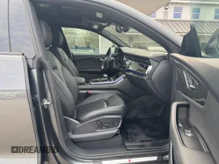 2019 Audi Q8 Premium Plus with VIN WA1EVAF10KD015763, listed as a Copart auction lot 52461255 with 134,540 mi miles and Clean Title. Bid and sale history available at carsss.com. Image 5.