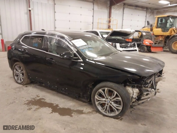 2020 BMW X2 xDrive28i with VIN WBXYJ1C00L5R79711, listed as a IAAI auction lot 41051383 with 1 mi miles. Bid and sale history available at carsss.com. Image 1.