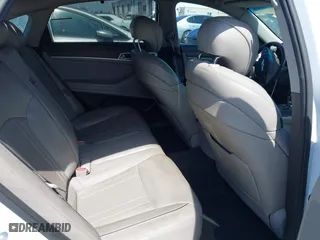 2015 Hyundai Genesis 5.0L with VIN KMHGN4JF1FU035492, listed as a IAAI auction lot 41849568 with 104,776 mi miles. Bid and sale history available at carsss.com. Image 8.