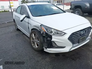 2018 Hyundai Sonata Sport with VIN 5NPE34AF8JH651873, listed as a IAAI auction lot 41777464 with 97,342 mi miles and . Bid and sale history available at carsss.com. Image 6.