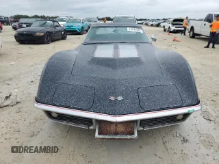 1969 Chevrolet Corvette z VIN 1946795712213, wystawiony jako Copart lot #74741564 z przebiegiem 92 858 mil mil oraz Szkoda całkowita • Salvage title. Historia ofert i sprzedaży dostępna na DreamBid. Obrazek 5.