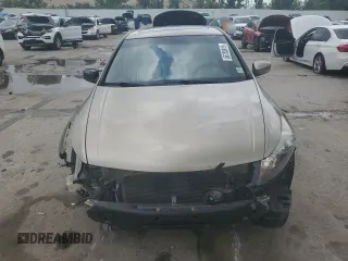 2010 Honda Accord EX-L z VIN 5KBCP3F88AB005880, wystawiony jako Copart lot #56700915 z przebiegiem 133 254 mil mil oraz Szkoda całkowita • Salvage title. Historia ofert i sprzedaży dostępna na DreamBid. Obrazek 5.