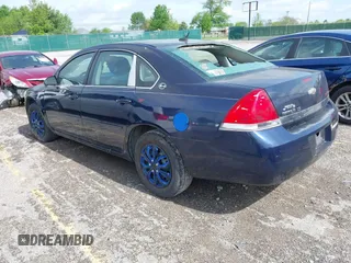 2008 Chevrolet Impala LS z VIN 2G1WB58K289245688, wystawiony jako IAAI lot #42173365 z przebiegiem 200 939 mil mil oraz . Historia ofert i sprzedaży dostępna na DreamBid. Obrazek 3.