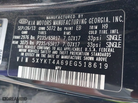 2014 Kia Sorento LX with VIN 5XYKT4A69EG518619, listed as a IAAI auction lot 42029285 with 187,976 mi miles. Bid and sale history available at carsss.com. Image 9.