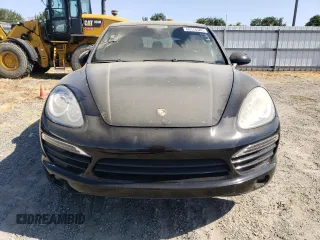2011 Porsche Cayenne with VIN WP1AA2A27BLA04916, listed as a Copart auction lot 60176585 with Not provided miles and Clean title. Bid and sale history available at DreamBid. Image 5.