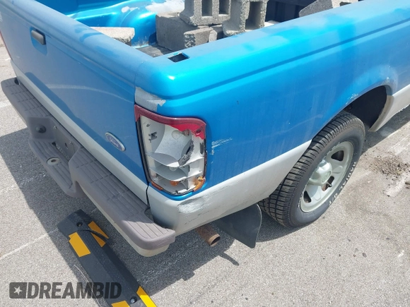 1996 Ford Ranger XL with VIN 1FTCR14A8TPA17135, listed as a IAAI auction lot 42668379 with 156,182 mi miles and . Bid and sale history available at DreamBid. Image 6.