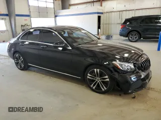 2018 Mercedes-Benz C 300 z VIN 55SWF4JB5JU262727, wystawiony jako Copart lot #57547835 z przebiegiem 80 786 mil mil oraz Szkoda całkowita • Salvage title. Historia ofert i sprzedaży dostępna na DreamBid. Obrazek 4.