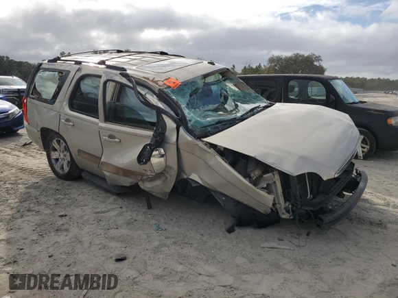 2009 GMC Yukon SLT 4SA z VIN 1GKEC333X9R244790, wystawiony jako Copart lot #86259474 z przebiegiem Nie podano mil oraz Szkoda całkowita • Salvage title. Historia ofert i sprzedaży dostępna na DreamBid. Obrazek 4.