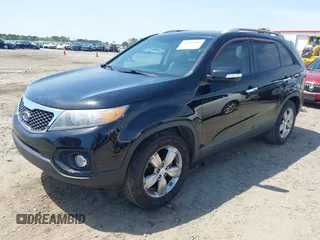 2013 Kia Sorento EX with VIN 5XYKU3A60DG342338, listed as a IAAI auction lot 42020408 with 121,155 mi miles. Bid and sale history available at carsss.com. Image 16.