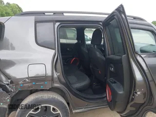2017 Jeep Renegade Trailhawk с VIN ZACCJBCB0HPF64059, выставлен на аукционе IAAI как лот 42280420 с пробегом 152 936 миль миль и . История ставок и продаж доступна на DreamBid. Изображение 8.