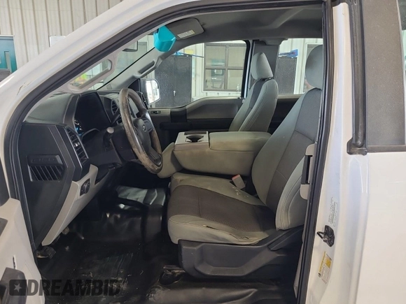 2015 Ford F-150 XLT z VIN 1FTFX1EF0FKE89795, wystawiony jako IAAI lot #42610200 z przebiegiem 87 650 mil mil oraz . Historia ofert i sprzedaży dostępna na DreamBid. Obrazek 22.
