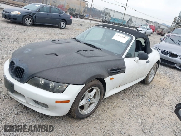 1996 BMW 3 Series Z3 1.9 z VIN 4USCH7322TLB73997, wystawiony jako IAAI lot #41778288 z przebiegiem Nie podano mil oraz . Historia ofert i sprzedaży dostępna na DreamBid. Obrazek 2.