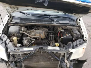2010 Dodge Grand Caravan SXT with VIN 2D4RN5D11AR331804, listed as a Copart auction lot 73735873 with 183,923 mi miles and Salvage Title. Bid and sale history available at DreamBid. Image 13.