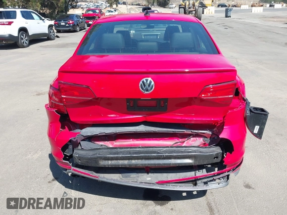 2017 Volkswagen Jetta GLI z VIN 3VW4T7AJ3HM350575, wystawiony jako IAAI lot #42303994 z przebiegiem 168 622 mil mil oraz . Historia ofert i sprzedaży dostępna na DreamBid. Obrazek 16.