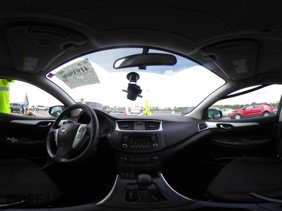 2016 Nissan Sentra SV with VIN 3N1AB7AP1GY224772, listed as a IAAI auction lot 41935690 with 169,140 mi miles and . Bid and sale history available at DreamBid. Image 18.