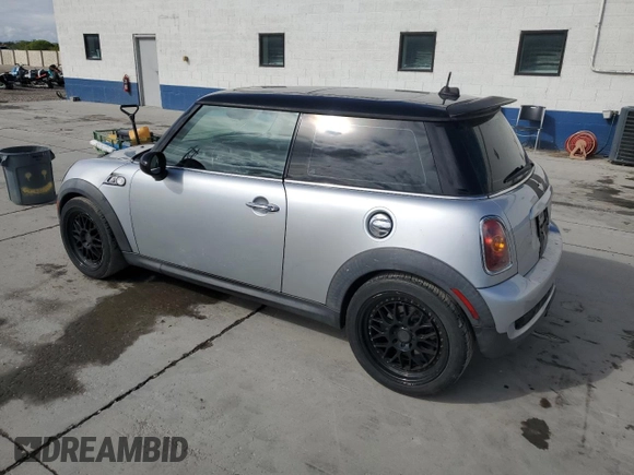 2008 MINI Hardtop S with VIN WMWMF73598TT87302, listed as a Copart auction lot 54273535 with 150,683 mi miles and Salvage Title. Bid and sale history available at DreamBid. Image 2.
