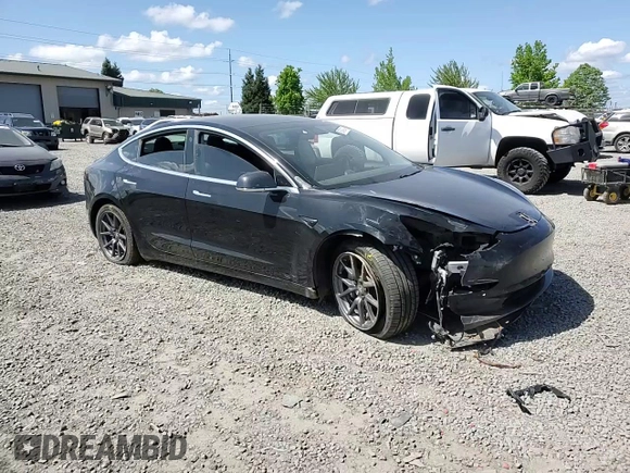 2020 Tesla Model 3 Long Range z VIN 5YJ3E1EB0LF774821, wystawiony jako Copart lot #53942934 z przebiegiem 78 809 mil mil oraz Szkoda całkowita • Salvage title. Historia ofert i sprzedaży dostępna na DreamBid. Obrazek 11.